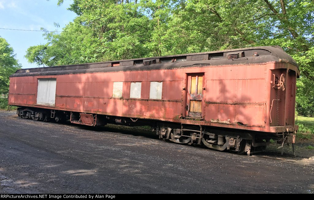 Former WCRL 72, built as a CNJ RPO combine in restoration